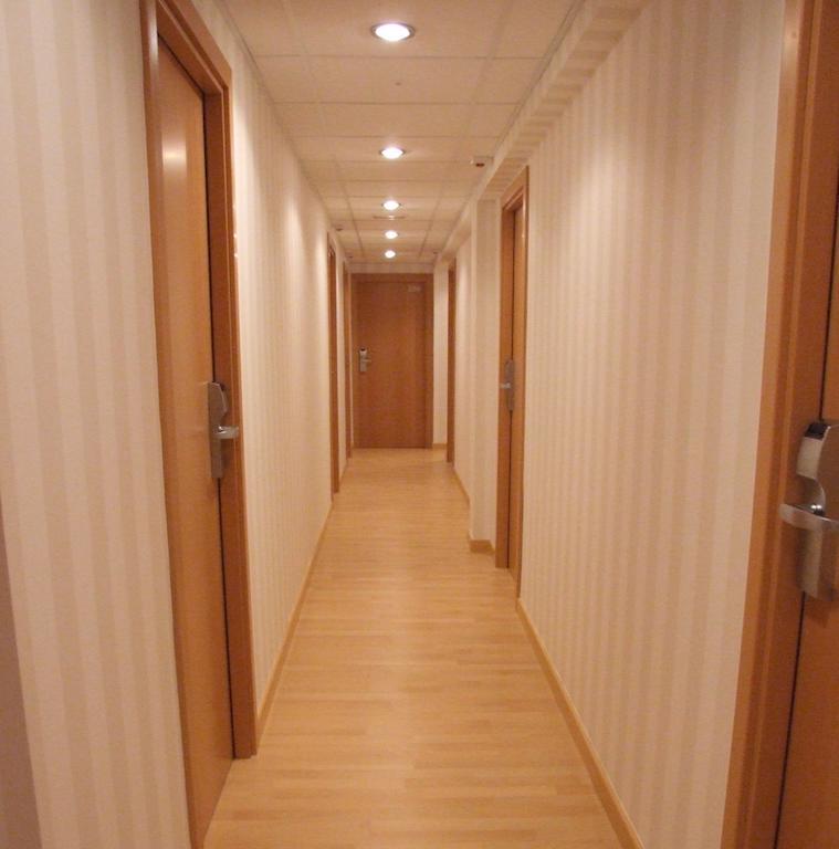 Hotel Villa De Zaragoza Casetas エクステリア 写真